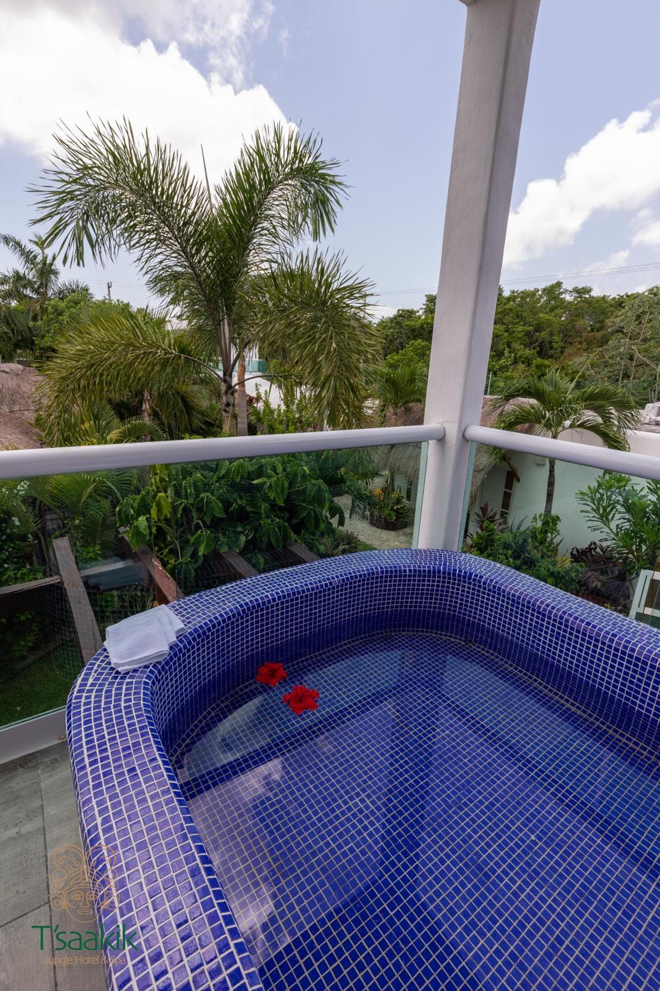 Tsaakik Jungle Hotel & Spa Канкун Екстериор снимка
